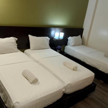 Makati Boutique Hotel Near Naia Airport Terminal 3 Edsa Pasay Cbd 马卡蒂 外观 照片