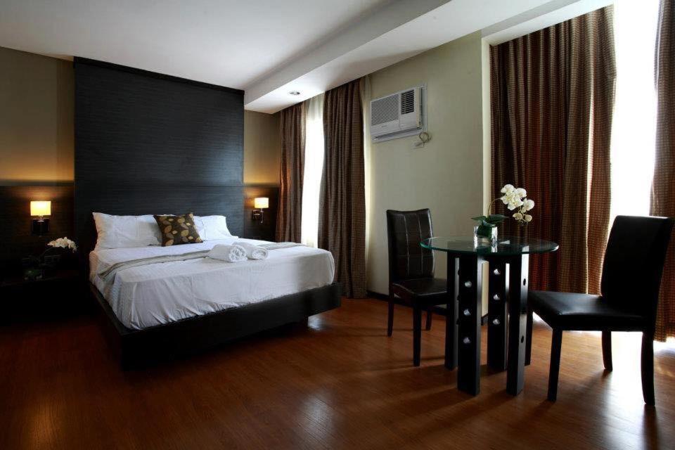 Makati Boutique Hotel Near Naia Airport Terminal 3 Edsa Pasay Cbd 马卡蒂 外观 照片