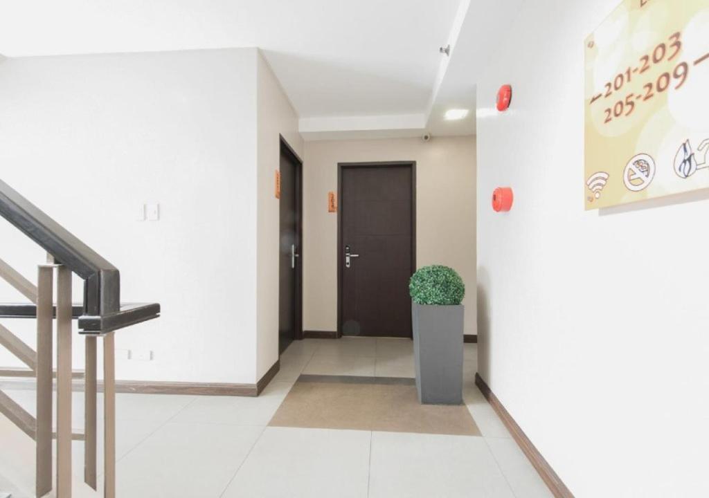 Makati Boutique Hotel Near Naia Airport Terminal 3 Edsa Pasay Cbd 马卡蒂 外观 照片