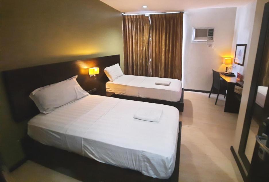 Makati Boutique Hotel Near Naia Airport Terminal 3 Edsa Pasay Cbd 马卡蒂 外观 照片