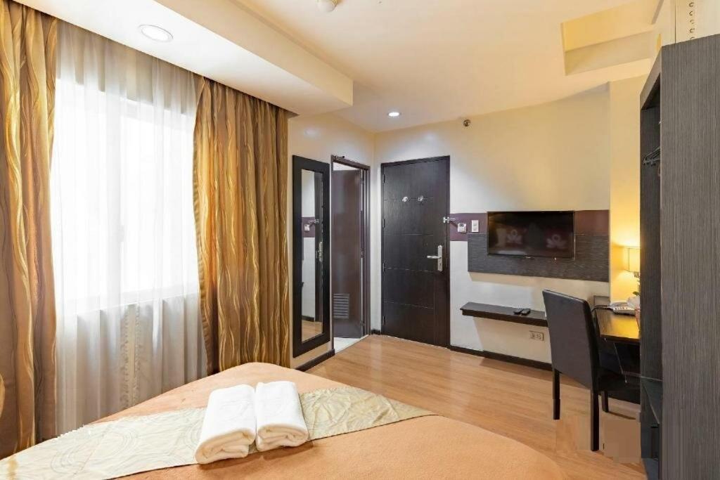 Makati Boutique Hotel Near Naia Airport Terminal 3 Edsa Pasay Cbd 马卡蒂 外观 照片