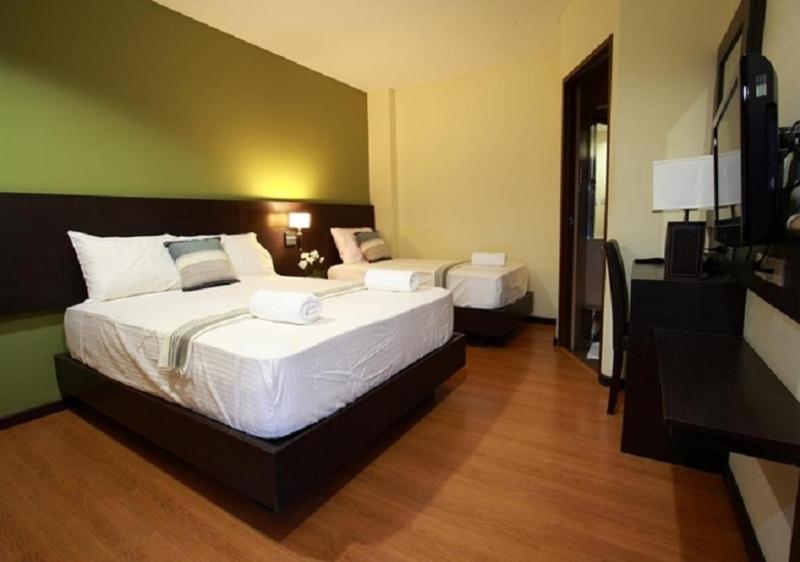 Makati Boutique Hotel Near Naia Airport Terminal 3 Edsa Pasay Cbd 马卡蒂 外观 照片